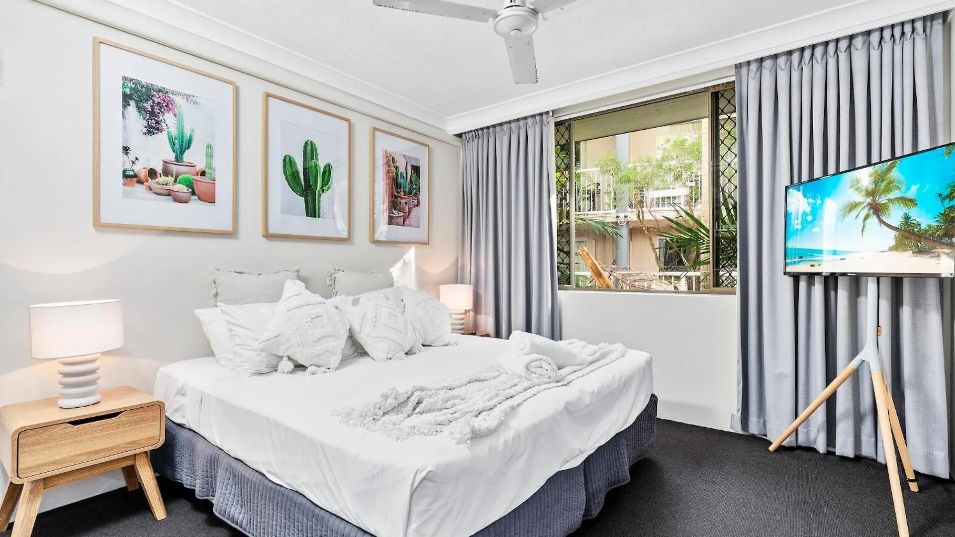Surfers Paradise Coastal Beach Dream Gold Coast 0*,  Australia