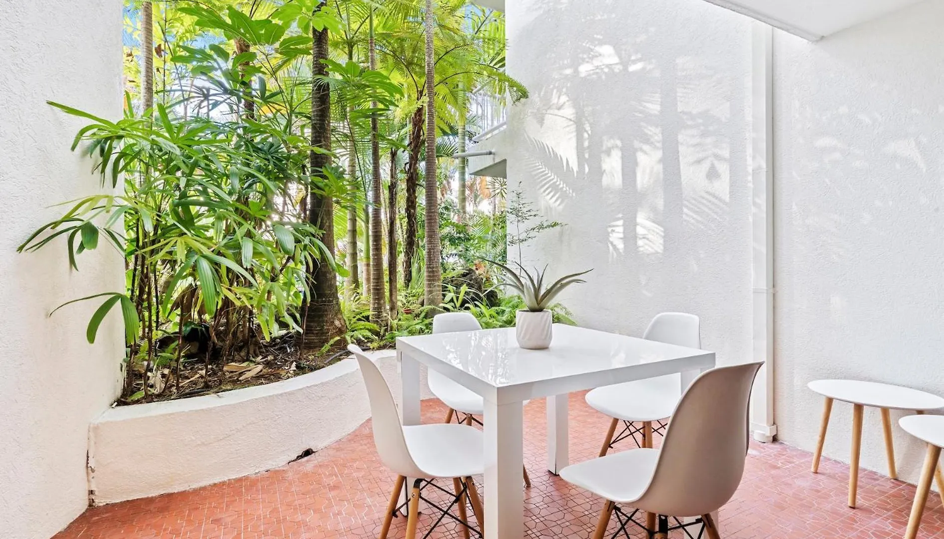 Apartment Surfers Paradise Coastal Beach Dream Gold Coast